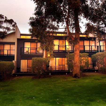 มาร์กาเรต ฟอเรสต์ ฮอลิเดย์ อพาร์ตเมนต์ Aparthotel Margaret River ภายนอก รูปภาพ