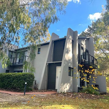 มาร์กาเรต ฟอเรสต์ ฮอลิเดย์ อพาร์ตเมนต์ Aparthotel Margaret River ภายนอก รูปภาพ