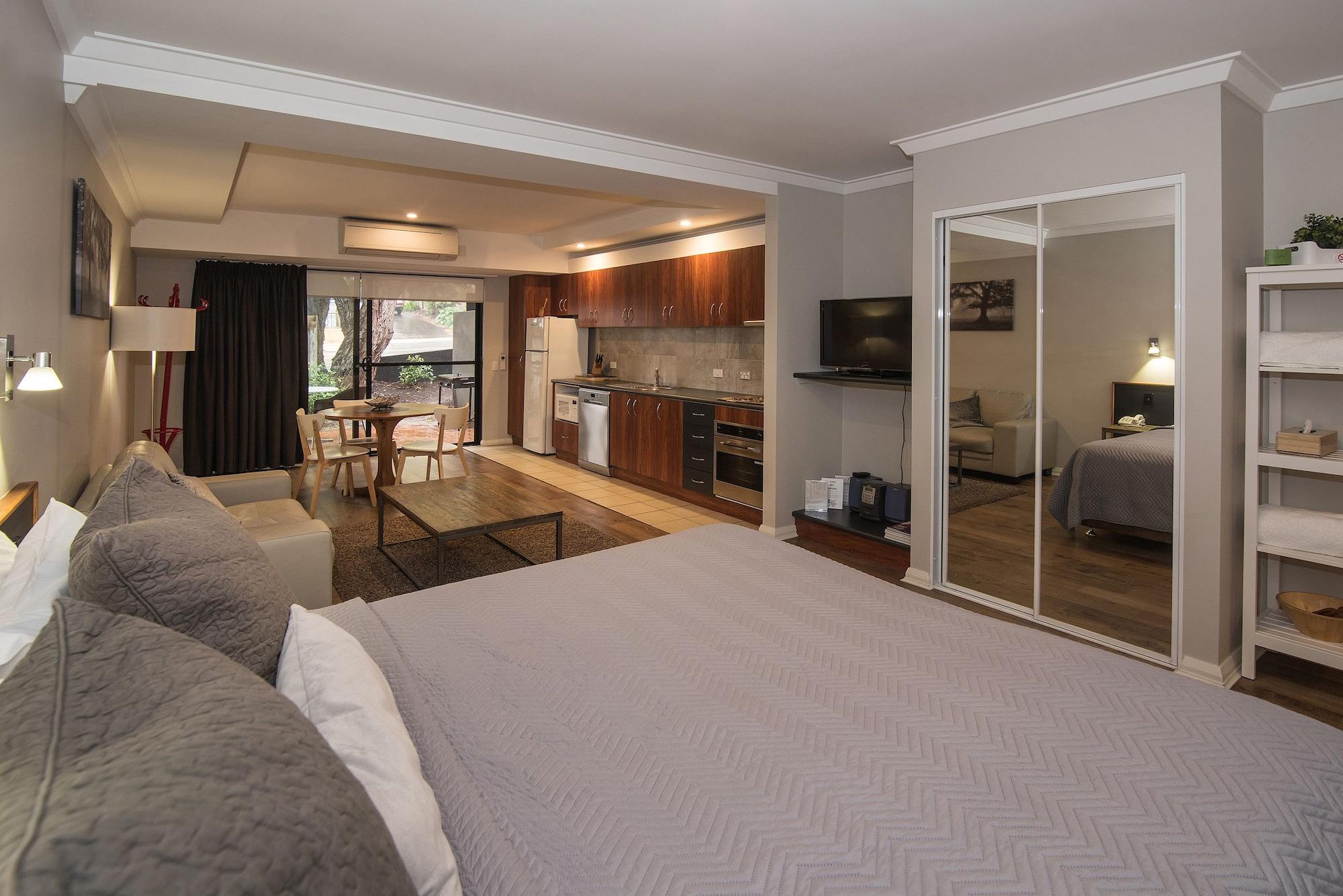 มาร์กาเรต ฟอเรสต์ ฮอลิเดย์ อพาร์ตเมนต์ Aparthotel Margaret River ภายนอก รูปภาพ